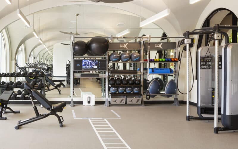 hotel gym storage and functional training in hawaii